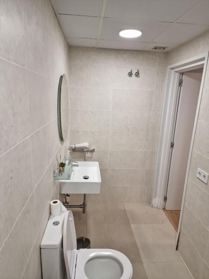 Moderno Apartamento Del Arquitecto Aparthotel Valência Exterior foto