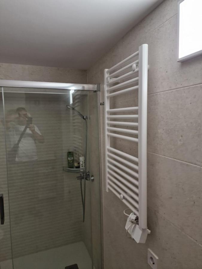 Moderno Apartamento Del Arquitecto Aparthotel Valência Exterior foto