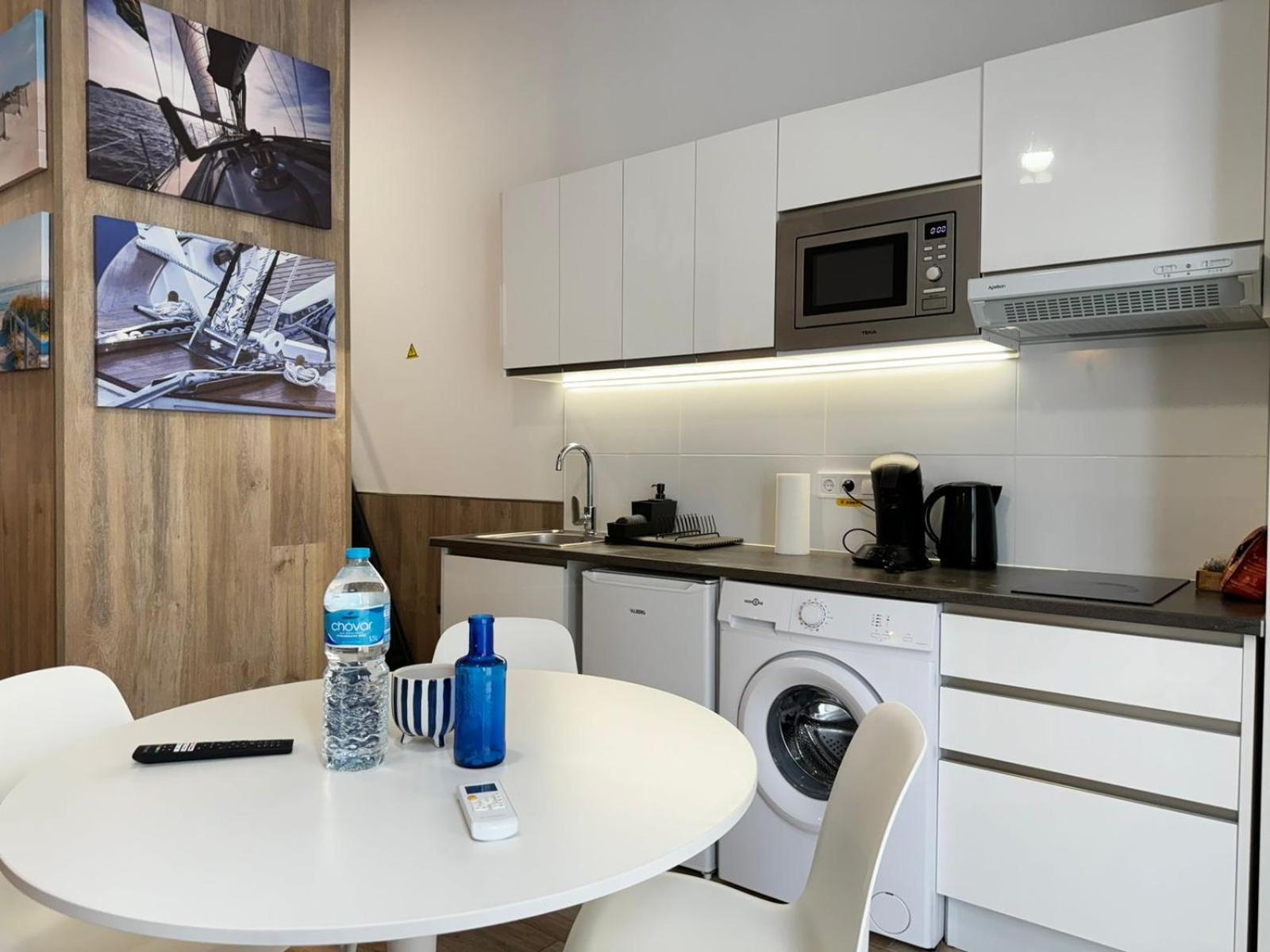 Moderno Apartamento Del Arquitecto Aparthotel Valência Exterior foto