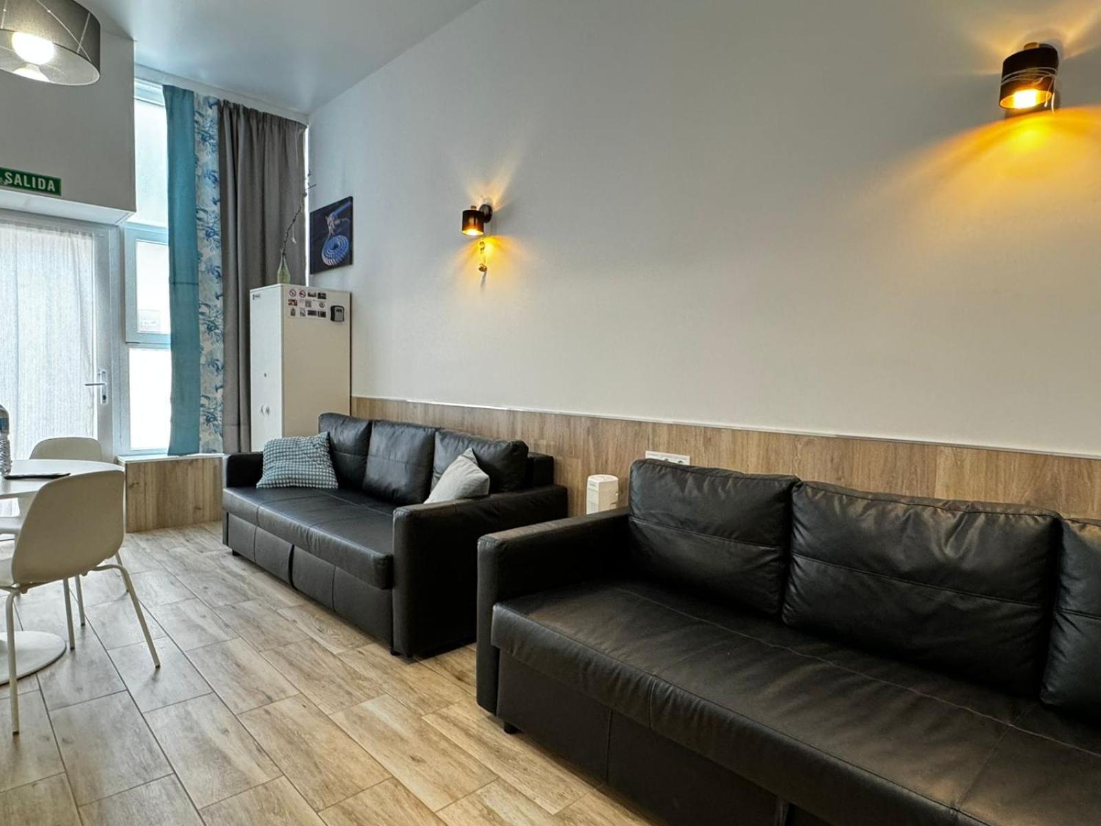Moderno Apartamento Del Arquitecto Aparthotel Valência Exterior foto
